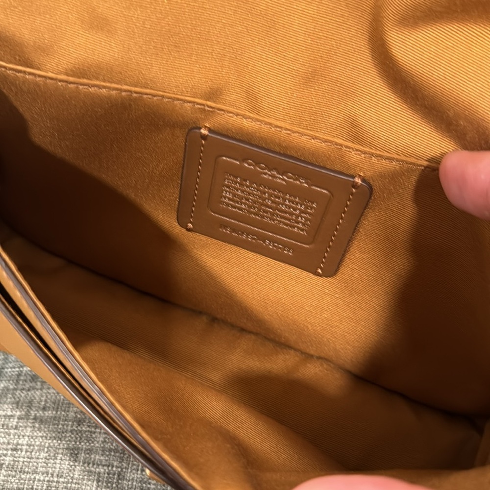 Coach Penny Leather Crossbody Bag EUC - Picture 12 of 17